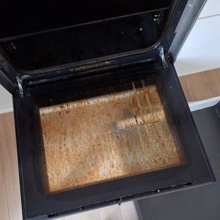 Stekeovn før flyttevask